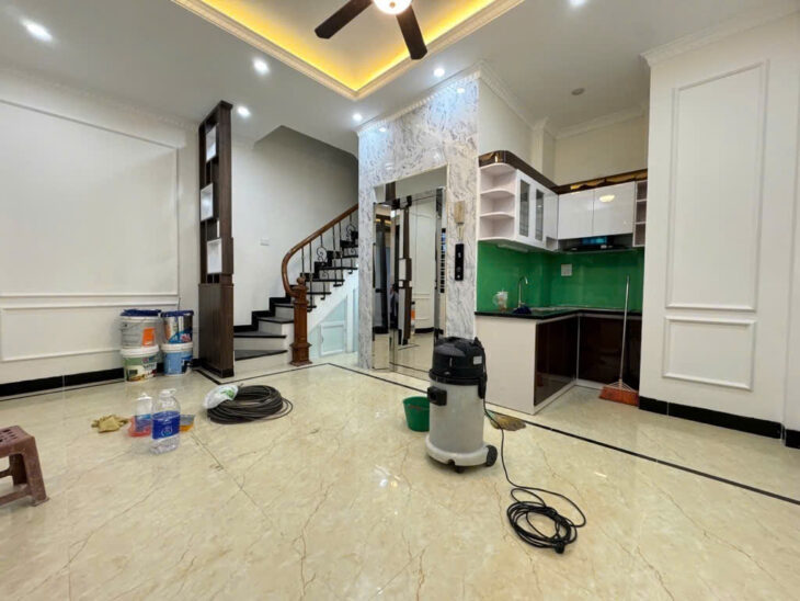 Trung tâm phố cổ – Thang Máy nhập khẩu – View Hồ – NHà Mới – full Nội Thất – Ở Ngay – Bán nhà Ngọc