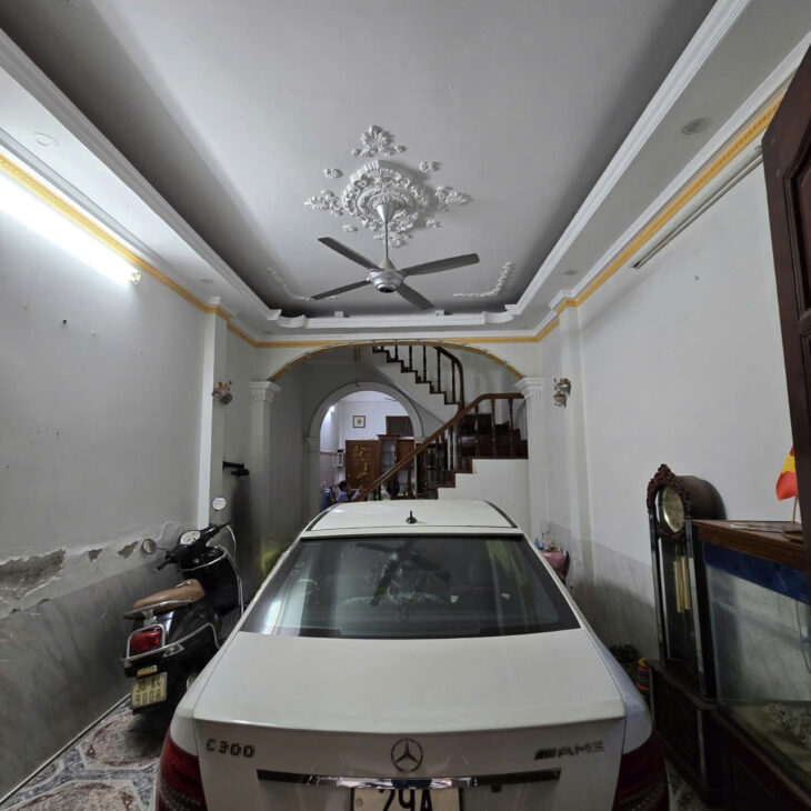 TT ĐỐNG ĐA – NGÕ THÔNG TỨ TUNG ĐỀU Ô TÔ TRÁNH – VĂN PHÒNG – KINH DOANH ĐA DẠNG 19, 5 tỷ Chùa Láng