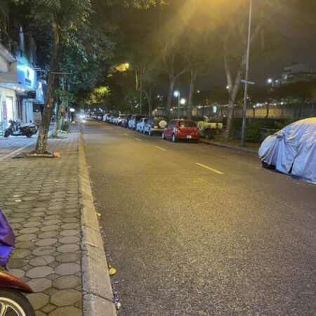 ???? Nhà Mặt phố Quan Hoa, Cầu Giấy, Lô Góc, Siêu KD, 31m2 6T MT 5m, Chỉ 15 Tỷ ????