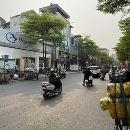 Bán nhà MẶT PHỐ KHÂM THIÊN, ĐỐNG ĐA, 120m2 4T MT 4.5m, GIÁ ĐẦU TƯ chỉ 33 Tỷ