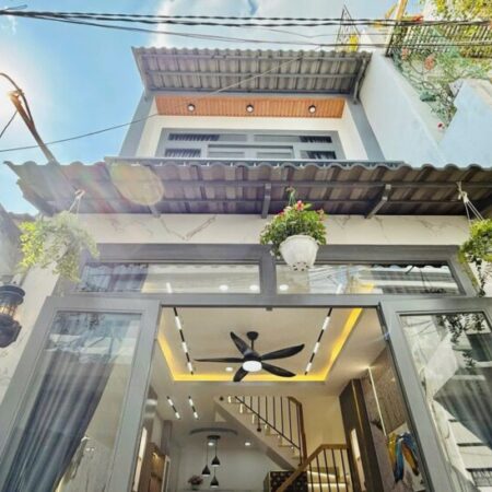 ???? NHÀ ĐẸP GÒ VẤP – FULL NỘI THẤT – 30M2 – HẺM BA GÁC – CÁCH ĐƯỜNG SỐ 1 CHỈ 50M – 5 PHÚT RA CÔNG