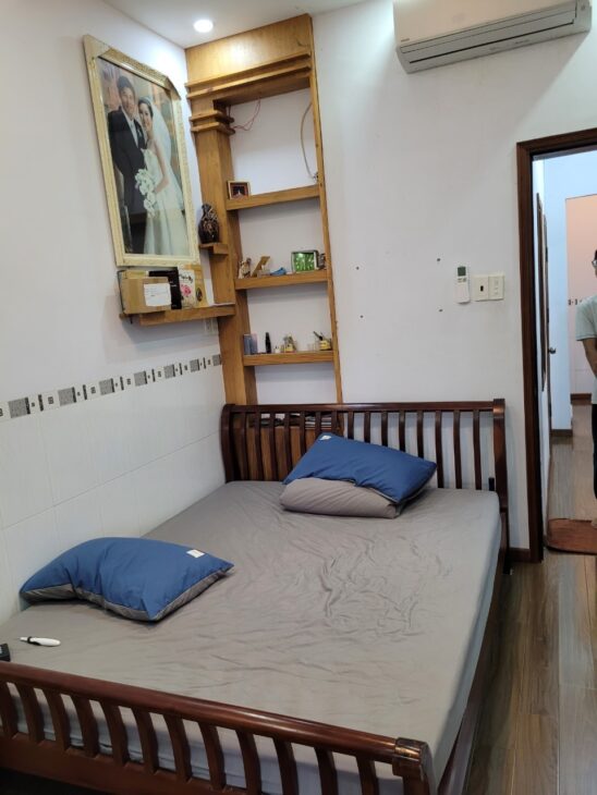 Giảm 300 triệu bán gấp giá 4.3 tỷ nhà PHAN ĐÌNH PHÙNG, 4 phòng.