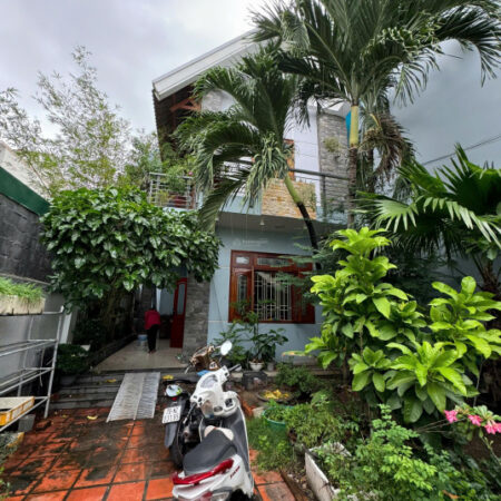 Bán gấp nhà 1trệt1 lầu phường Phước Long DT 78,6m2 full thổ cư, vị trí đẹp gần biển giá 50tr/m2 TL Bán gấp nhà 1trệt1 lầu phường Phước Long DT 78,6m2 full thổ cư, vị trí đẹp gần biển giá 50tr/m2 TL