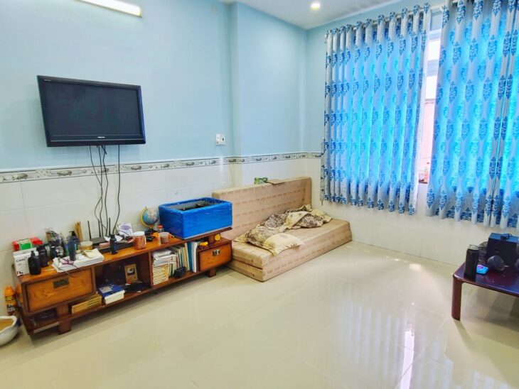 Bán gấp về quê nhà LÊ TRỰC,, 4.3m x 13m, 4 lầu, 5.2 tỷ