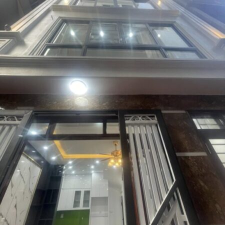 * ĐẠI TỪ – HOÀNG MAI – HN * ĐẠI TỪ – HOÀNG MAI – HN