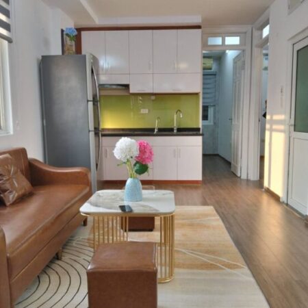 Bán nhà Cự Lộc giá 1.88 tỷ, diện tích 55m2, tầng 7, mặt tiền 4m