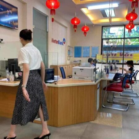 ⚜️ Tòa Văn Phòng 8T Lô góc 4 Thoáng Mặt phố Vũ Ngọc Phan, 100m2 MT 11m, Chỉ 49 Tỷ ⚜️