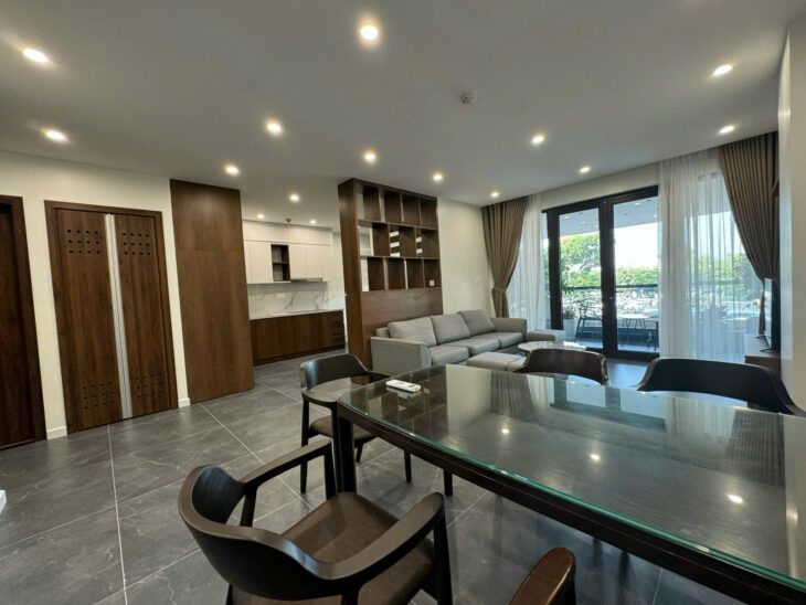 MẶT PHỐ NGHI TÀM – TÂY HỒ – 131M2 x 7T – MT 7M – 80 TỶ – CÓ GARA Ô TÔ-TRƯỚC NHÀ ĐƯỜNG 30M
