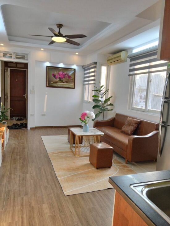 Bán nhà Cự Lộc giá 1.88 tỷ, diện tích 55m2, tầng 7, mặt tiền 4m