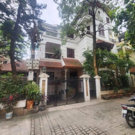 ⚜️ BIỆT THỰ SÂN VƯỜN VIP DỊCH VỌNG, CẦU GIẤY, GIÁ ĐẦU TƯ 270M2 5T MT 20M, CHỈ 65 TỶ ⚜️