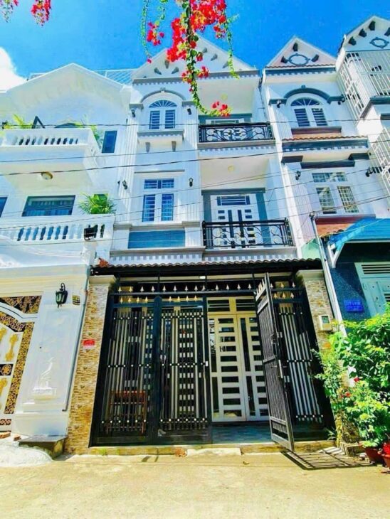 [CHỈ 5 TỶ QUAY ĐẦU] – NHÀ 3 TẦNG – HẺM Ô TÔ TRÁNH – TRẢI NHỰA SẠCH SẼ – HUỲNH TẤN PHÁT – TT NHÀ BÈ