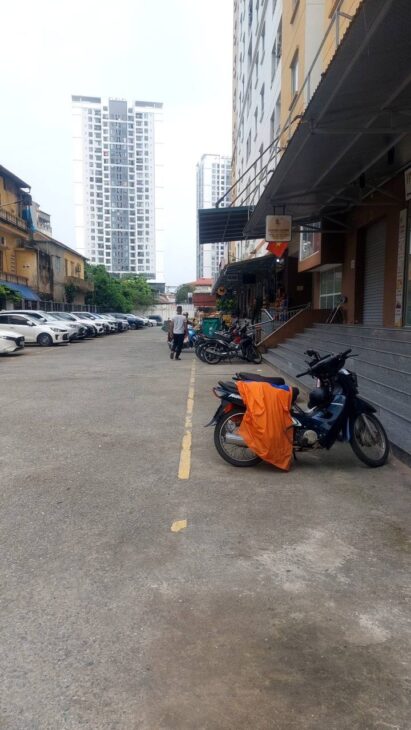 Bán nhà Ngọc Hồi giá 2.3 tỷ, diện tích 43m2, tầng 1, mặt tiền 4m