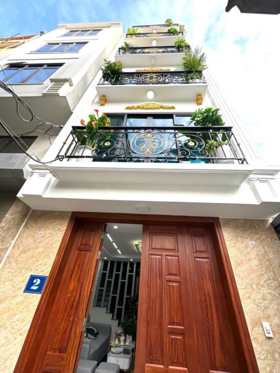 GIẢI PHÓNG – NHÀ MỚI LÔ GÓC THOÁNG, CÓ THANG MÁY