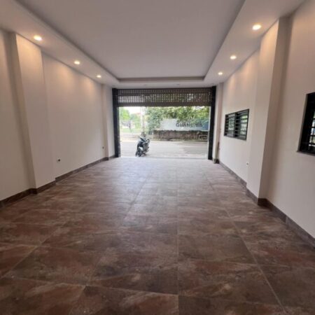 ⚜️ Mặt phố Tây Hồ, Vài bước ra Hồ Tây, Lô góc, 47m2 7T Thang máy MT 5m, Chỉ 29 Tỷ ⚜️