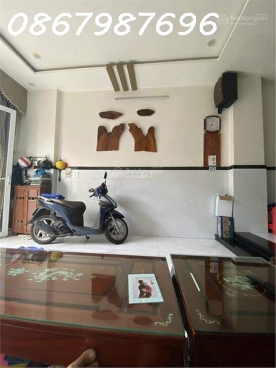 Chỉ 5,2tỷ – Bán nhà 3 tầng mới xây gần biển Hòn Chồng, Nha Trang