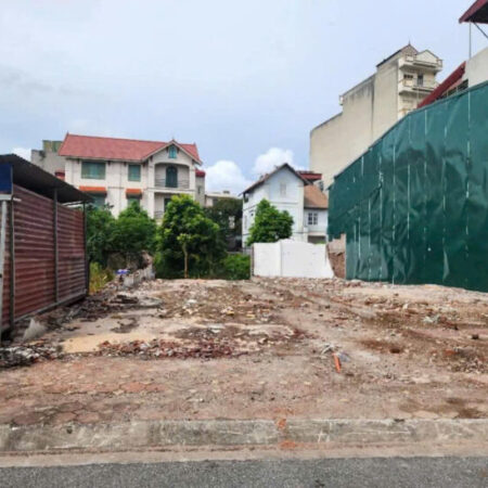 Bán đất ngay ĐH Mỏ, Viện Phương Đông, 20m ô tô tránh, 50m ra phố, MT 10m, 176m – 11.5 tỷ Bán đất ngay ĐH Mỏ, Viện Phương Đông, 20m ô tô tránh, 50m ra phố, MT 10m, 176m – 11.5 tỷ