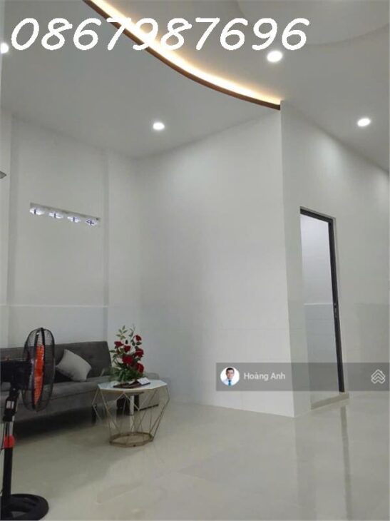 Bán nhà mới tại trung tâm TP Nha Trang, chỉ 2 tỷ 430 Căn góc, hẻm xe máy, cách đường Trần Quý Cáp