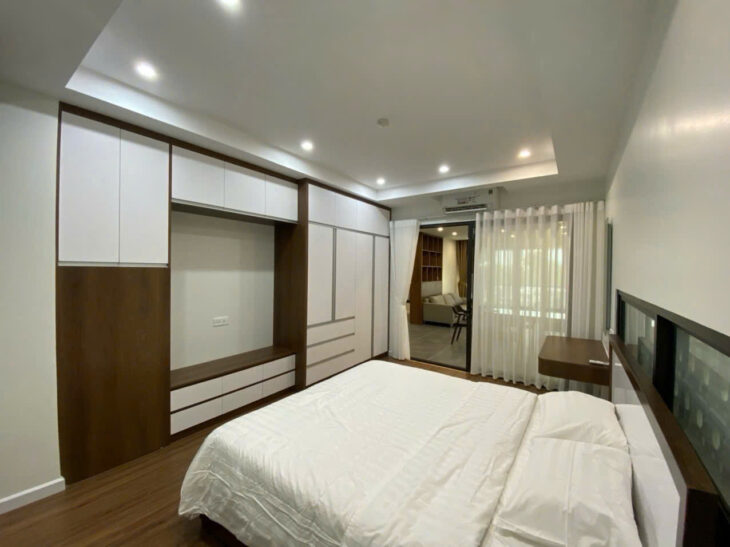 MẶT PHỐ NGHI TÀM – TÂY HỒ – 131M2 x 7T – MT 7M – 80 TỶ – CÓ GARA Ô TÔ-TRƯỚC NHÀ ĐƯỜNG 30M
