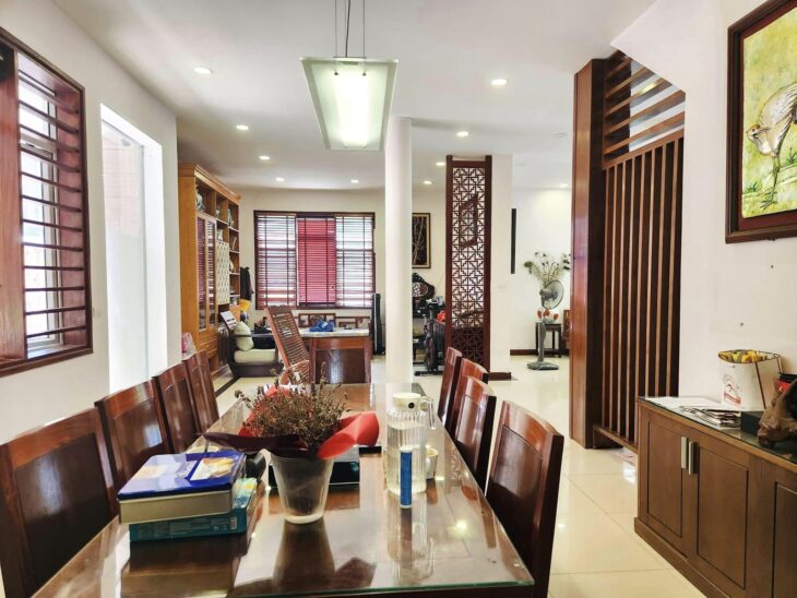 ???? BIỆT THỰ SIÊU VIP KĐT MỚI NGHĨA ĐÔ, CẦU GIẤY 300M2 4T MT 16M, CHỈ 73 TỶ ????