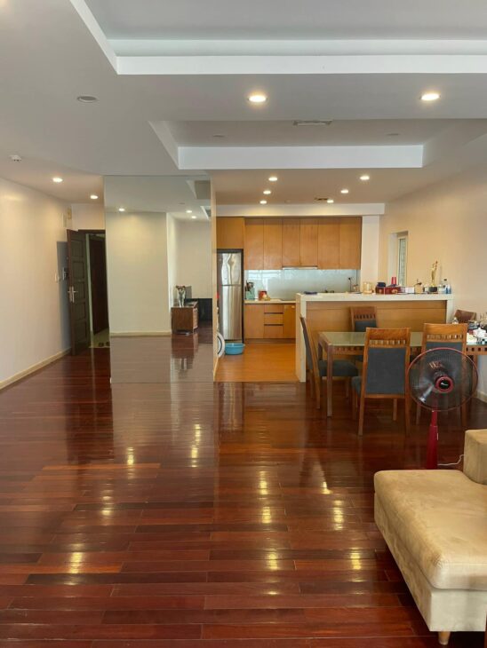 ⚜️ Siêu rẻ Chỉ 9.3 Tỷ – Chung cư M5 Nguyễn Chí Thanh, Đống Đa, 150m2 3PN+2WC, SĐCC ⚜️