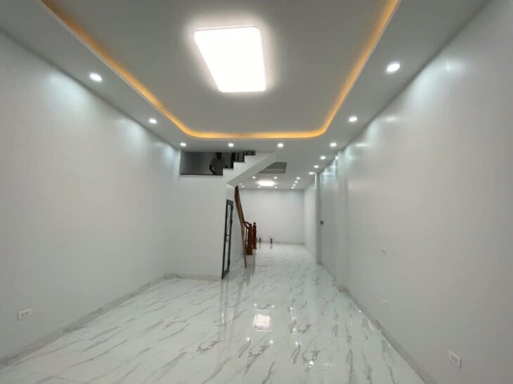 BÁN NHÀ NGÕ Ô TÔ LÁNG – 48M2 x 5T – MT 3.5M – 12.95 TỶ-GẦN PHỐ-THOÁNG SÁNG VÔ CÙNG