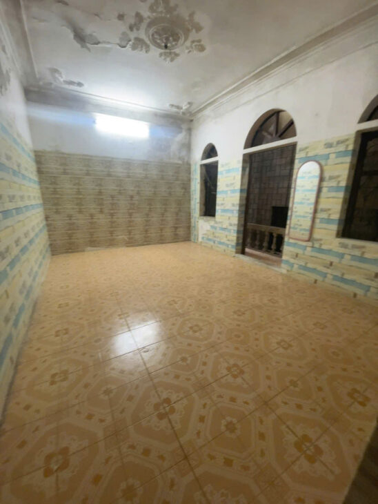 Bán nhà 4 tầng cũ giá đầu tư cực tốt tại Thịnh Quang – Đống Đa