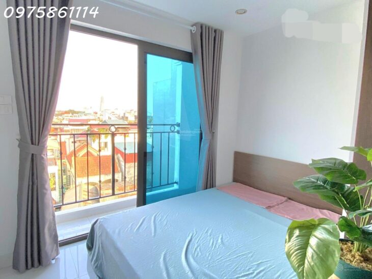 Tòa CCMN Lạc Long Quân An Dương Vương, 123m2 8T, 33P full nội thất dòng tiền 2tỷ/năm, 3 bước ra phố