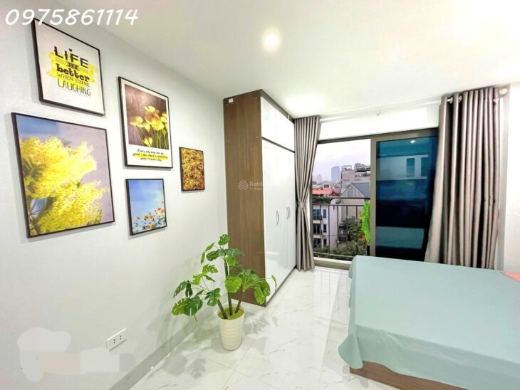 Tòa CCMN Lạc Long Quân An Dương Vương, 123m2 8T, 33P full nội thất dòng tiền 2tỷ/năm, 3 bước ra phố