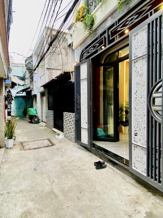 ĐÓN TẾT LUNG LINH, BÁN NHÀ 2 TẦNG, HẺM BA GÁC, P10 GÒ VẤP, NHỈNH 4 TỶ