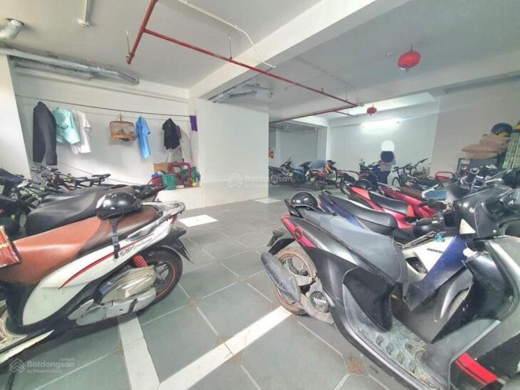 Bán tòa nhà phố An Dương Vương Tây Hồ 23 tỷ DT 120m2 MT 7.5m 8 tầng thang máy 32p khép kín full nội