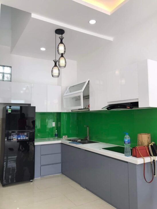 Cần bán gấp nhà NGUYỄN KIỆM, PHÚ NHUẬN, hxh, 5 phòng, giá 5.4 tỷ.