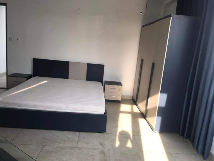 Cần bán gấp nhà NGUYỄN KIỆM, PHÚ NHUẬN, hxh, 5 phòng, giá 5.4 tỷ.