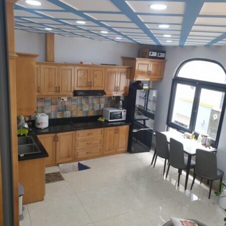 Bán gáp nhà PHẠM VĂN ĐỒNG, 63m2, 6.5 tỷ, nhà xây kiên cố.