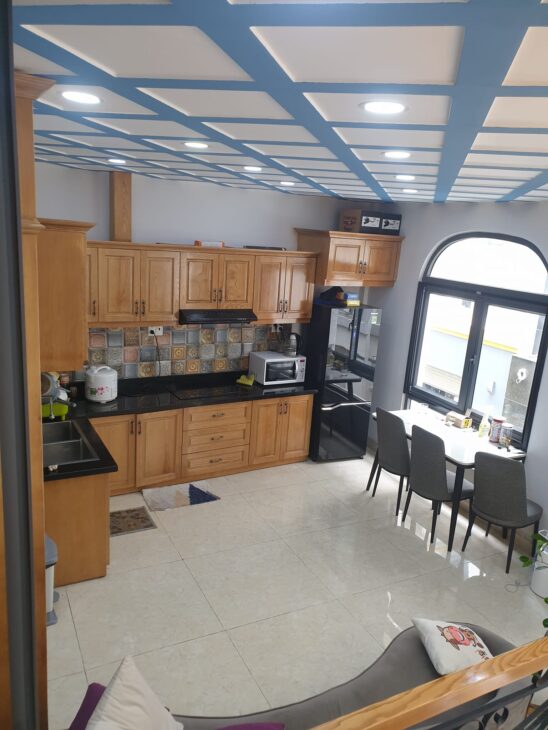 Bán gáp nhà PHẠM VĂN ĐỒNG, 63m2, 6.5 tỷ, nhà xây kiên cố.