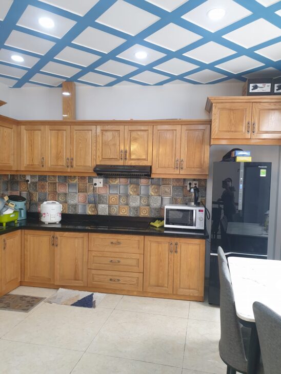 Bán gáp nhà PHẠM VĂN ĐỒNG, 63m2, 6.5 tỷ, nhà xây kiên cố.