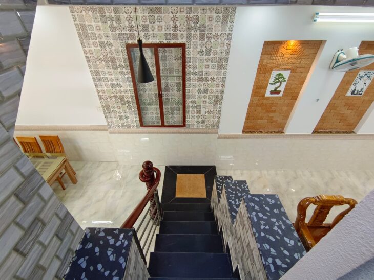 Bán nhà NGUYỄN TRUNG TRỰC, 4M X 12M, 3 làu, 5.25 tỷ, BÌnh Thạnh.