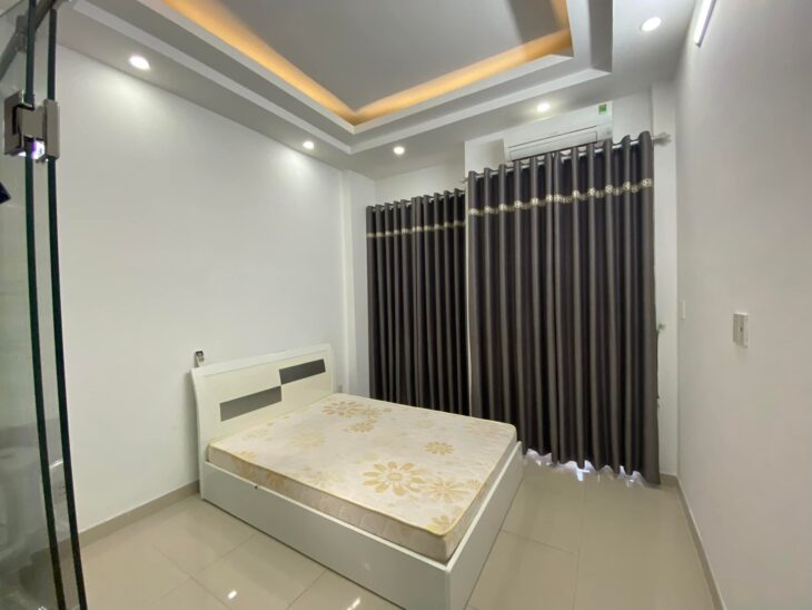 Giảm 200 triệu, giá mới 4.55 tỷ, bán nhà TRƯỜNG SA, PHÚ NHUẬN, 4m x 11m.