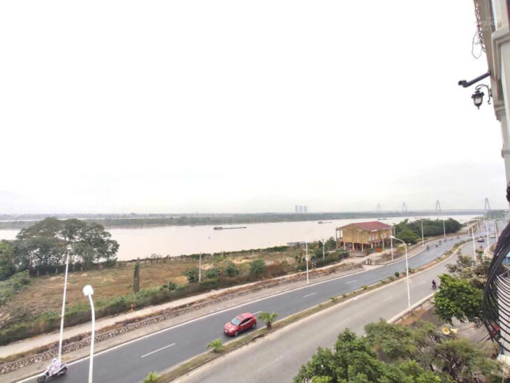Bán 40m2 đất lô góc tại Phú Thượng gần công an phường, ô tô ngủ trong đất, giá 7 tỷ