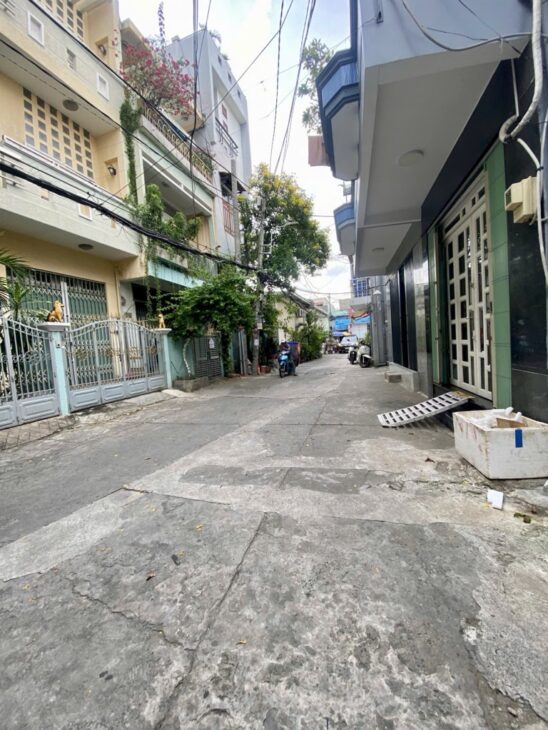 Nhà hẻm 1287 Phạm Thế Hiển 3.7×13, 2 tầng chỉ 4 tỷ 95