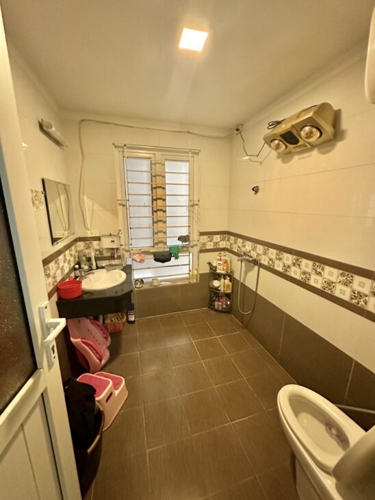 Bán Nhà Giáp Nhị, Hoàng Mai, vài bước ra phố Giáp Nhị, 44m2, MT 5.5m, 6.1 tỷ