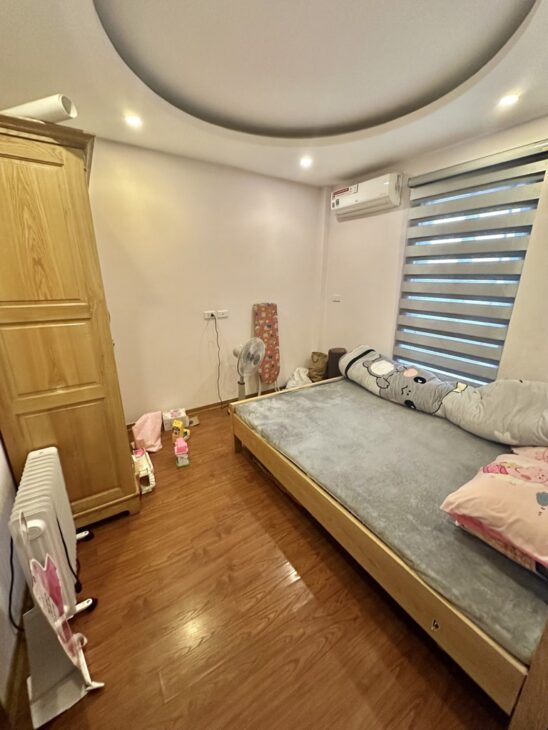 Bán Nhà Giáp Nhị, Hoàng Mai, vài bước ra phố Giáp Nhị, 44m2, MT 5.5m, 6.1 tỷ