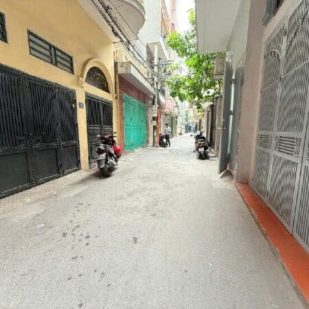 Bán nhà Quang Trung 75m2, 3 tầng, mặt tiền 4,2m, Giá 8,3 tỷ