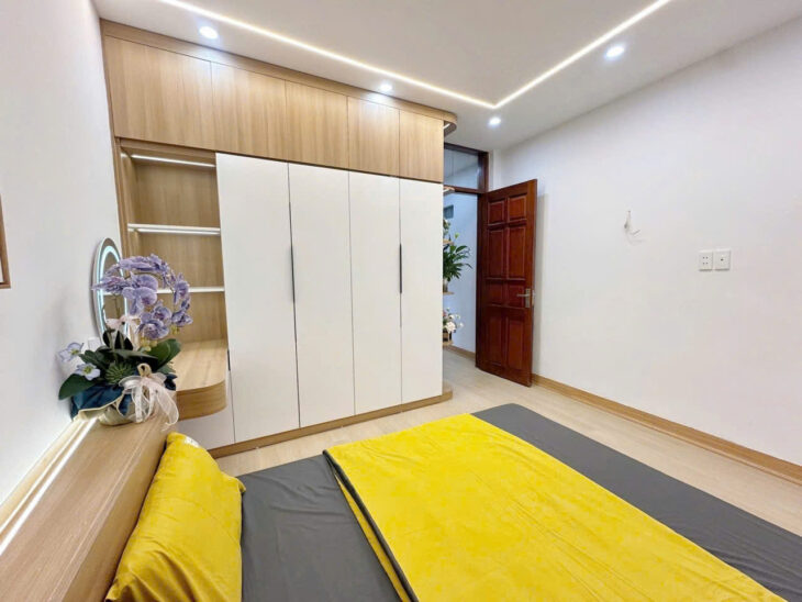 Nhà 5 tầng 6 ngủ cực đẹp Sang Sịn Mịn gần ô tô tại 144 Quan Nhân, Thanh Xuân