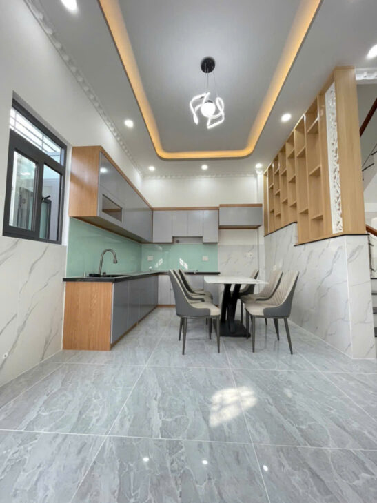 Nhà hẻm xe hơi Lê Văn Lương, 6×13.5m, 4 tầng, giá 7.8 tỷ