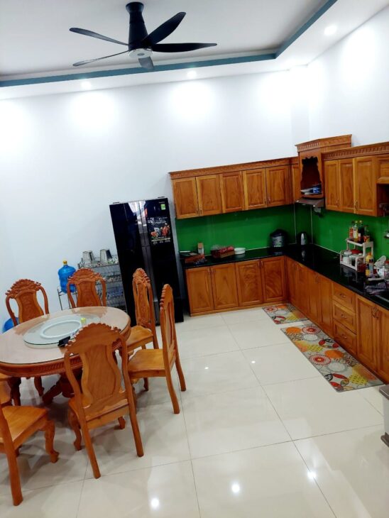 Cần tiền bán gấp nhà NGUYỄN VĂN ĐẬU, 6 phòng, hxh, 5m x 16m, 5.5 tỷ.