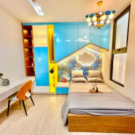 Bán gấp nhà ĐINH TIÊN HOÀNG, HXH, 5m x 14m, 6 phòng, 5.5 tỷ còn tl.