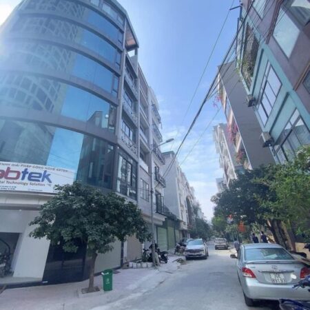 Siêu hiếm liền kề tại Ba La Hà Đông 11 tỷ.