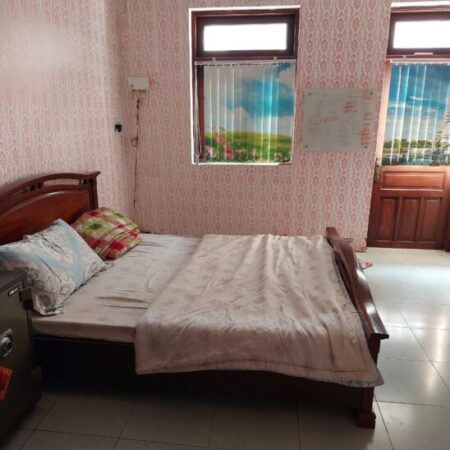 Bán gấp nhà NGUYỄN TRỌNG TUYỂN, PN, 3 lầu, 42m2, 4.35 tỷ.