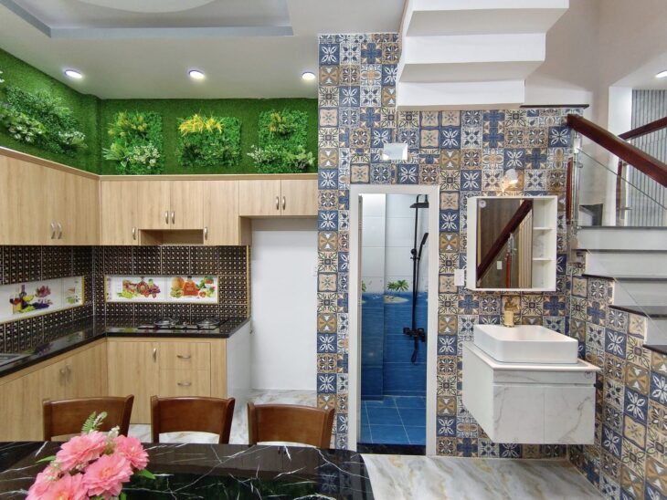 Bán nhà LÊ TRỰC, B THẠNH, 4m X 11m, 4 LẦU, 4.9 TỶ.