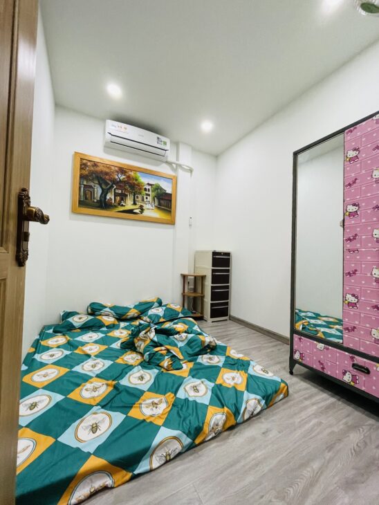 Bán gấp nhà gần PHAN XÍCH LONG, 4.2 TỶ, gần HXH.